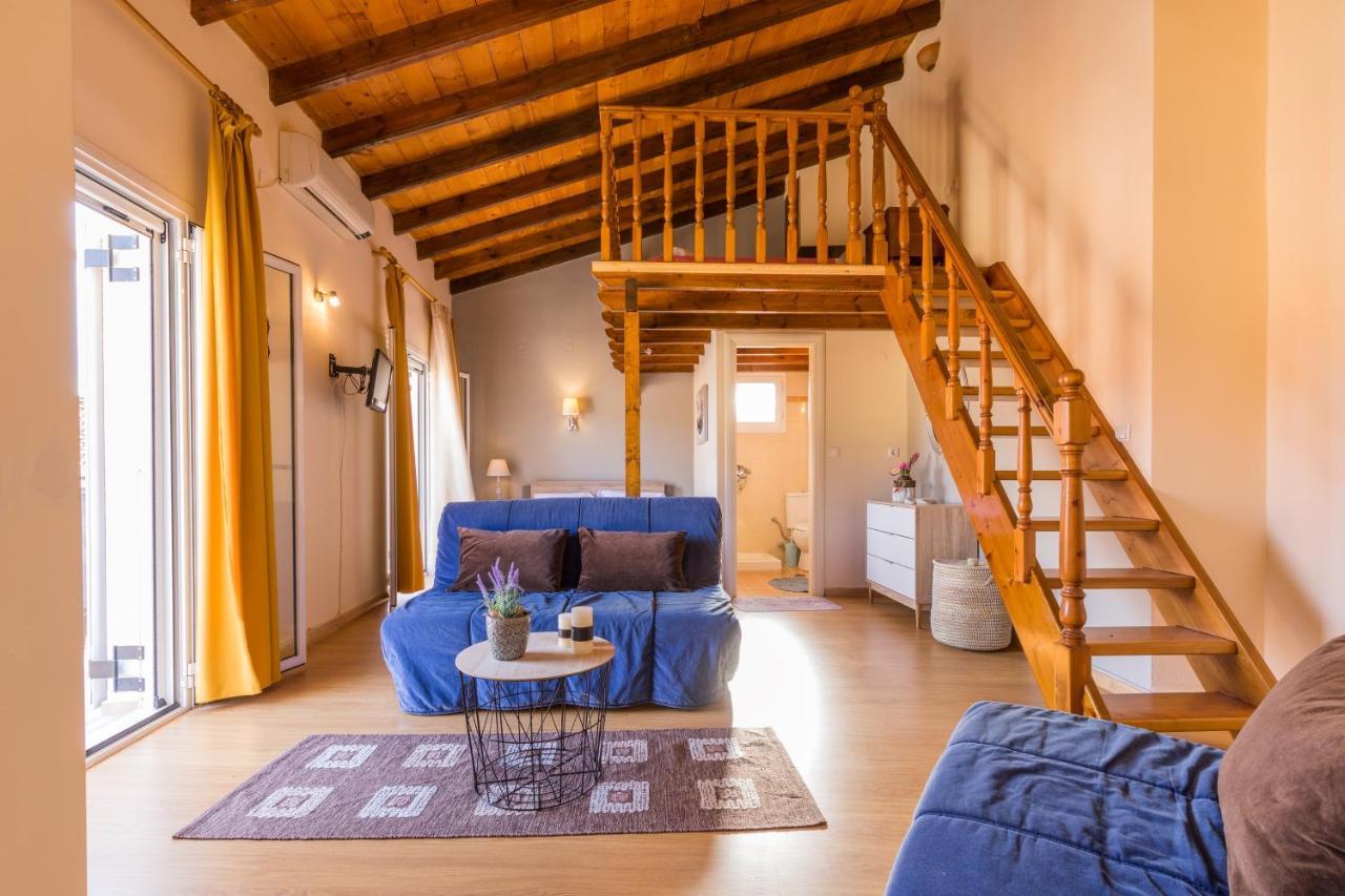 Venetian Era - Center Loft